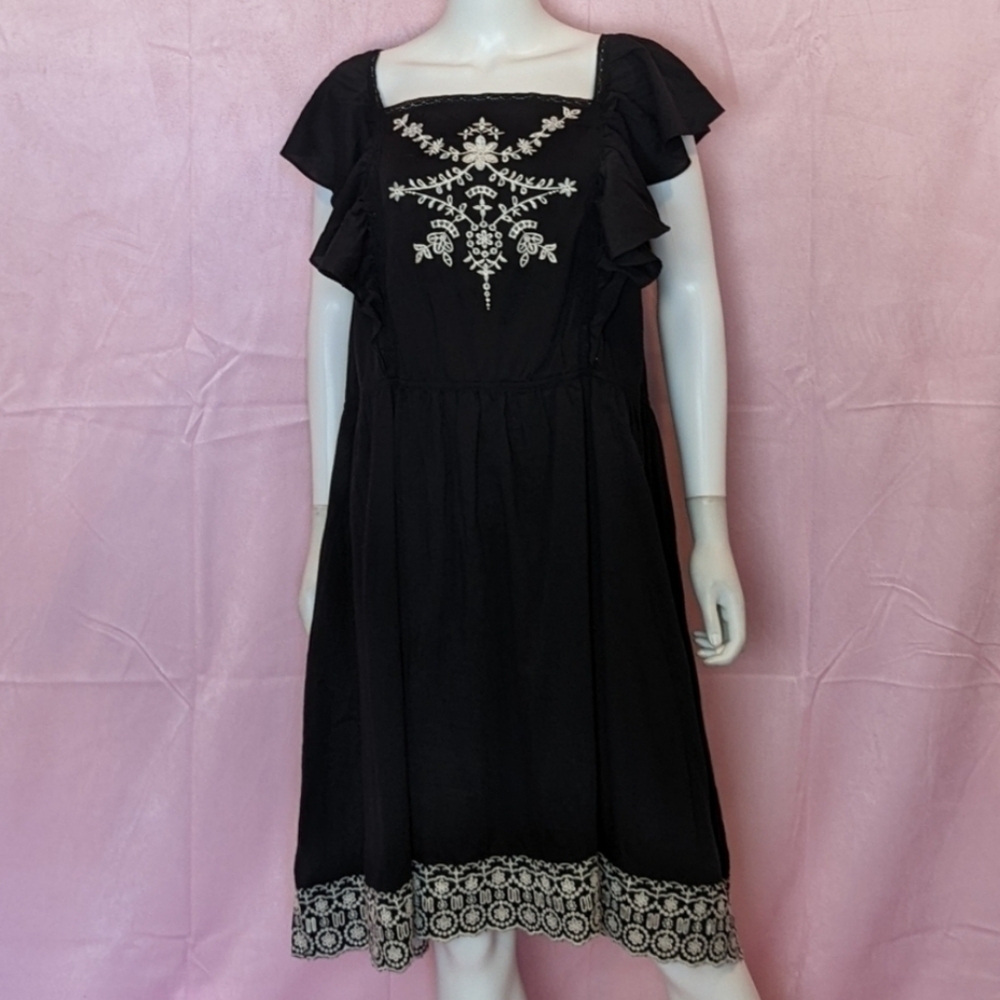 Old Navy Waist Defined Flutter Sleeve Tie Back Mini Dress in Black